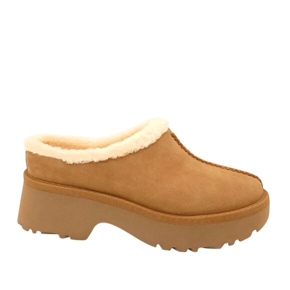 UGG Shoes - NEW UGG New Heights Cozy Clog Womens 9 Tan Suede Fur Winter Platform Boho